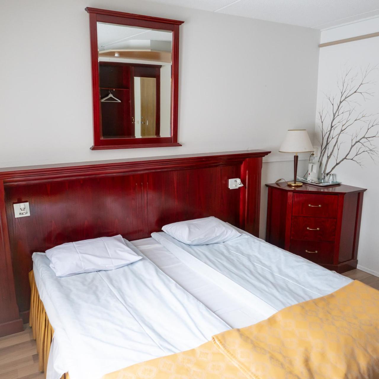 Lapland Northern Lights Hotel Ilveslinna รานูอา ภายนอก รูปภาพ